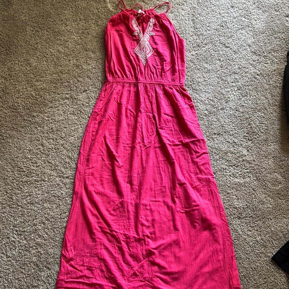 Old Navy Fuchsia Maxi Dress with Embroidery - Picture 1 of 4